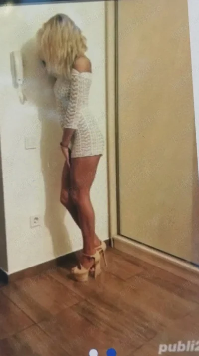 Ma numesc Cristina am 30. Ani