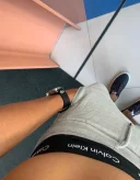 BĂIAT BI DOMINTAOR(Inițiez incepatori) - imagine 1