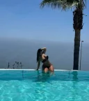 La tine sau la hotel - imagine 2