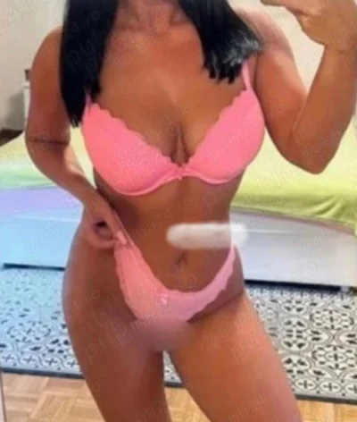 Bruneta top!! am si colega