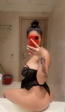 La tine sau la hotel - imagine 1