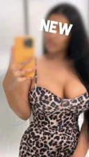 O brunetă bombonică!! - imagine 3