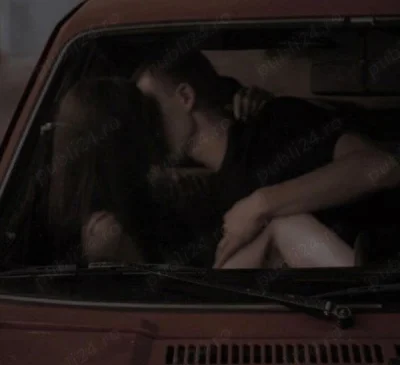 Cuplu- cautam cuplu sau fata pentru Swinging