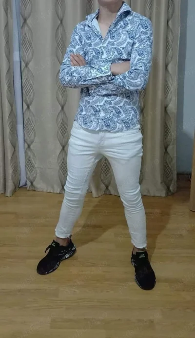 Pentru doamne,domnișoare și cupluri