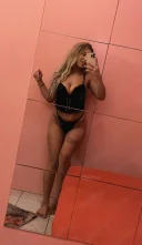 Party girl hot girl - imagine 5