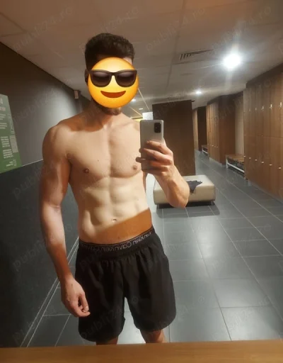 Heterosexual, singur. În căutare de aventuri cu femei!