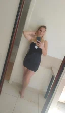 Blonda senzuală - imagine 2