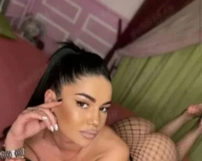 Insta jenniferjenny2023.2