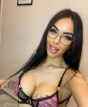 Buna eu sunt Amalia si te astept la mine ! - imagine 1