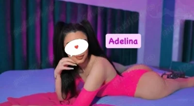 Adelyna fac si deplasări