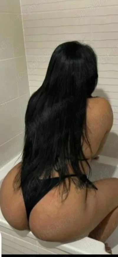 Spop fata din fanteziile tale a revenit