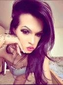 Transexuala arad - imagine 1