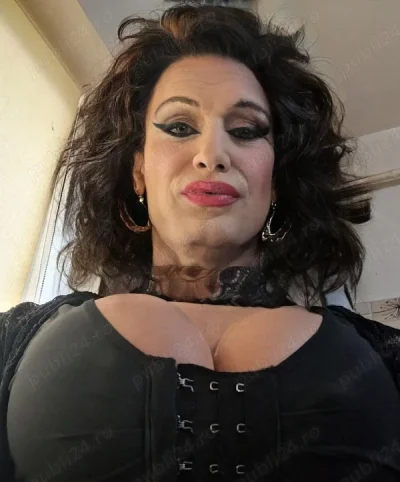 Doamnă matură 43 de ani Vino să mă încerci