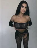 Jes jucăușă și nebunatică - imagine 1