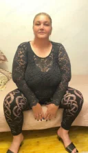 Azi am ajuns...Doamna cu forme voluptoase.Reala %100% - imagine 2