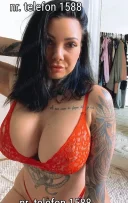 Pupici fierbinti, Delia - imagine 1