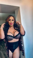 New transexula grasuta cu forme - imagine 3