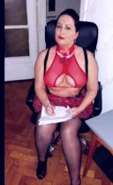 Bruneta matura 40 ani azi am ajuns - imagine 3