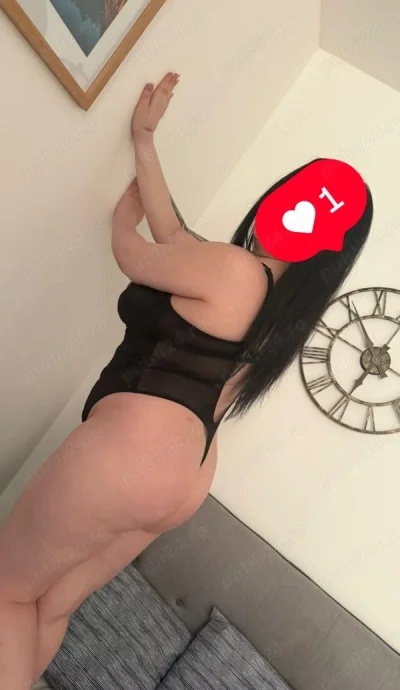 Roxana nouă în oraș