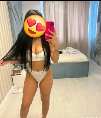 Astăzi am ajuns sunt noua in orașul tau