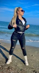 Buna ma numesc deea am 1.70 inaltimea - imagine 1