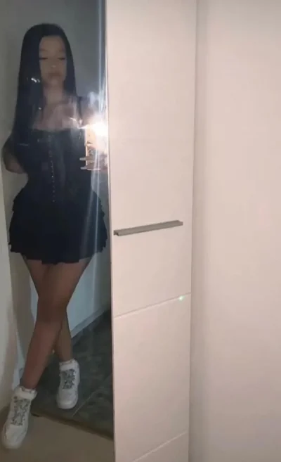 Denisa Miniona doar deplasari