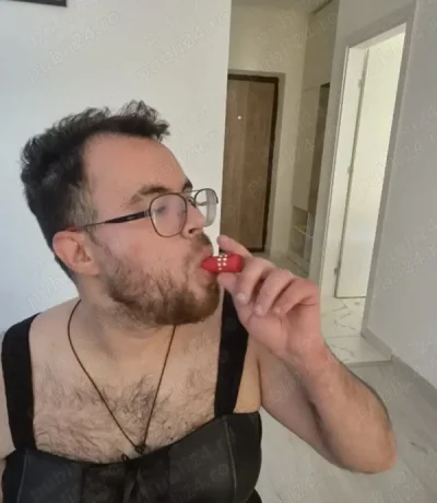 Gay pasiv-activ(mai mult pasiv) un apel ne desparte