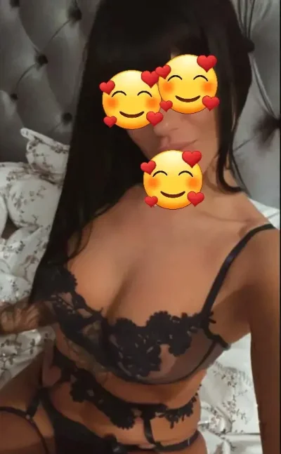 Iulius Mall Fac si party sccept si cupluri