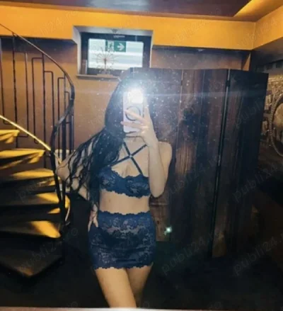 Bruneta nouă în orașul tău