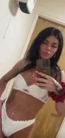 Sabrina love Xxx - imagine 2