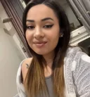 Simpatică cu forme frumoase - imagine 1