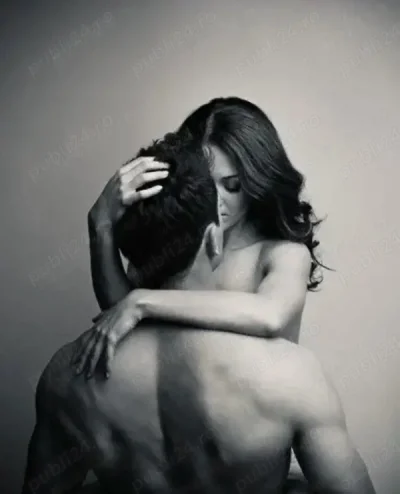 Pentru Doamne, Domnisoare Discretie maxima