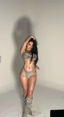 Corina si fac si deplasare - imagine 1