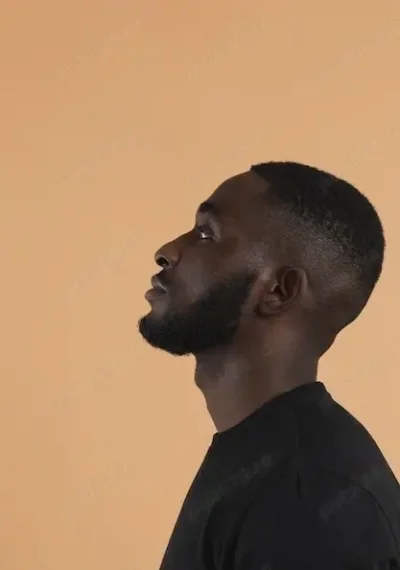 Și eu călătoresc.