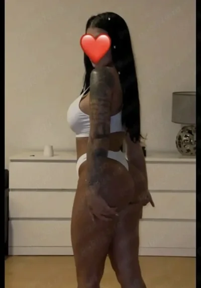 Buna sunt noua in oras la voi