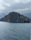 Domn generos, caut o fata draguta - imagine 1