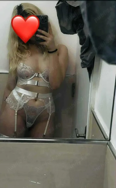 Bună sunt Diana sunt singură in locatie