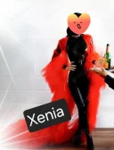 Stăpâna Xenia ! Am asistent ! - imagine 3