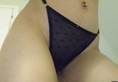 Noua in orasi bruneta slim