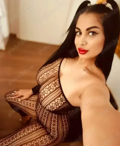 Andreea 26 de ani noua in orasul tau fac și deplasări