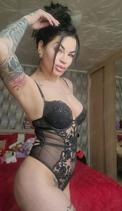 Servicii wow poze reale , te astept