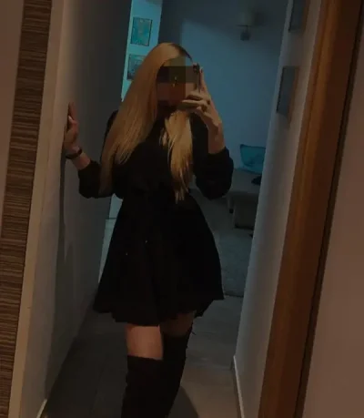 Reala100% Caut colega