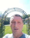 Barbat 45 ani,generos,deschis la experiente noi - imagine 3