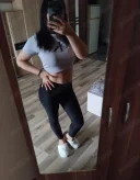 Poze reale conf cu pirsuri - imagine 1