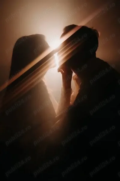 Cuplu casatorit , cauta cuplu casatorit