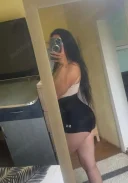 Bruneta fierbinte - imagine 5