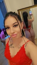 Bruneta sexy - imagine 3