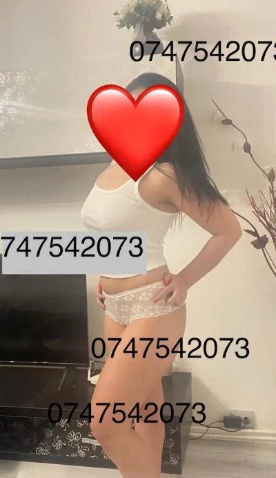 Bună sunt Cristina sunt nouă in orașul muncesc doar cu pozele mele