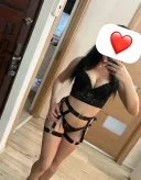 Buna sunt Emma minionă brunetă 50kg ,PENTRU PRIMA DATA LA VOI - imagine 1