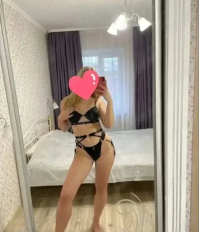 Pentru prima data la tine in oras Rebeka